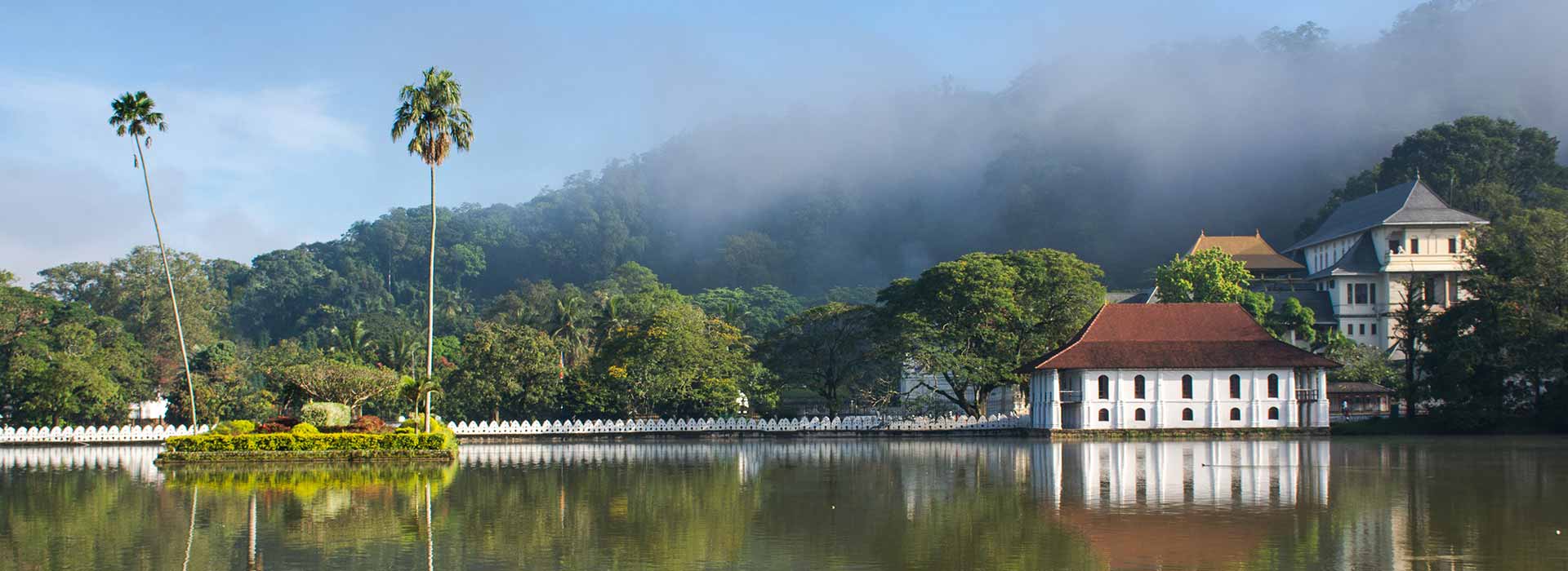 Kandy Temple of the Sacred Tooth Relic